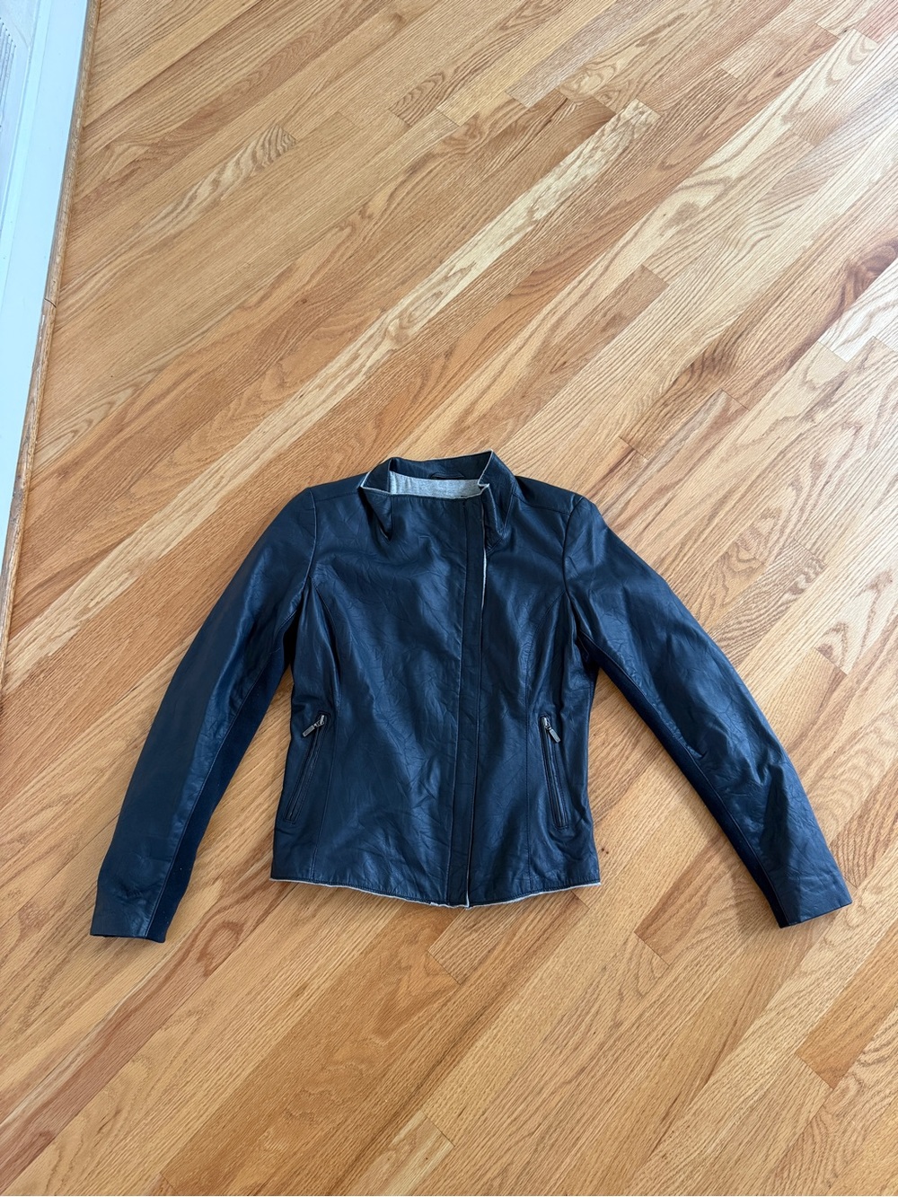 Cigno Nero dark blue leather jacket